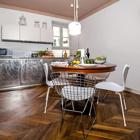Appartamento Campitelli Design *